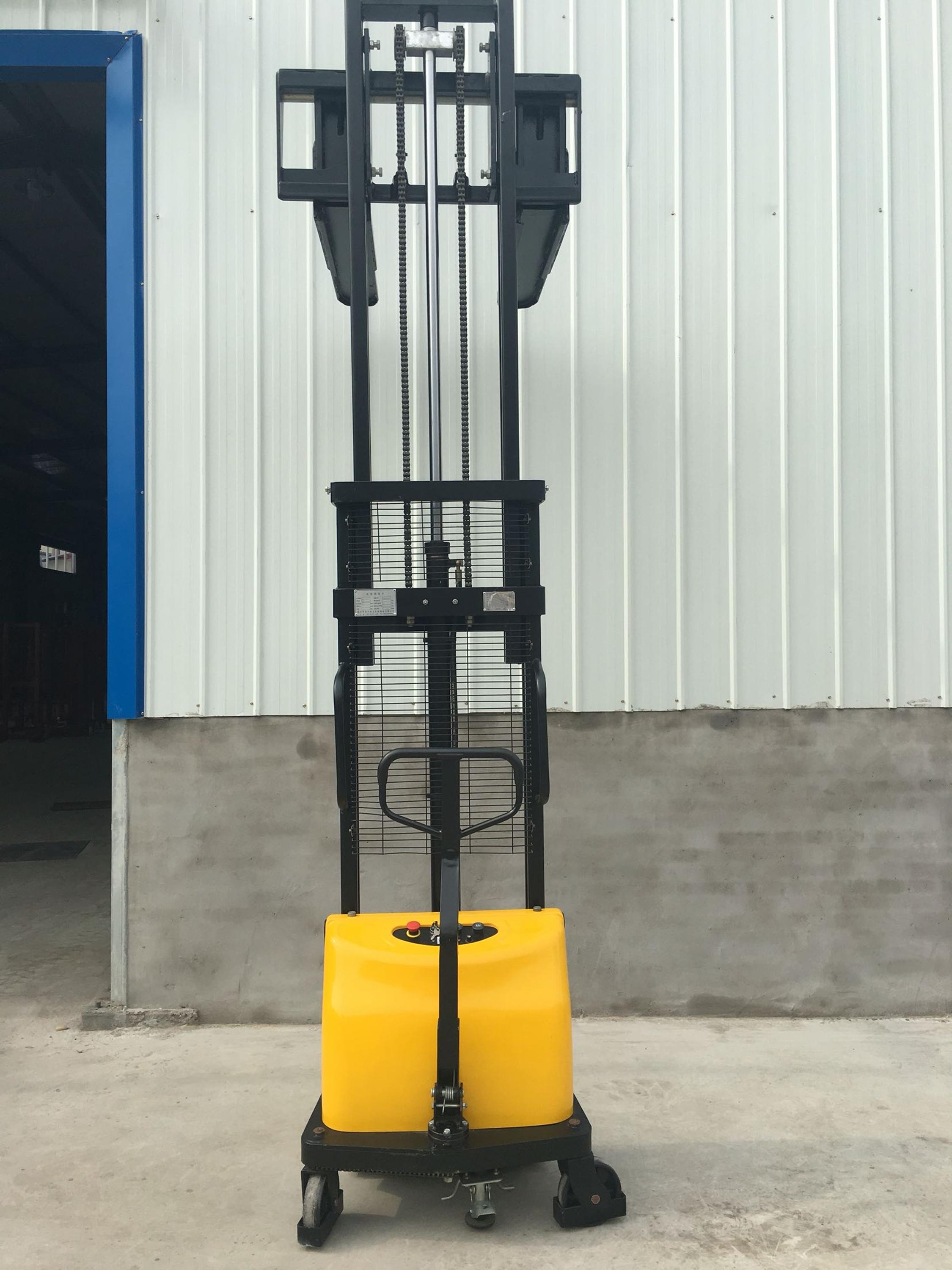 Chariot élévateur semi-électri - Hydraulic Car Lift avis et prix